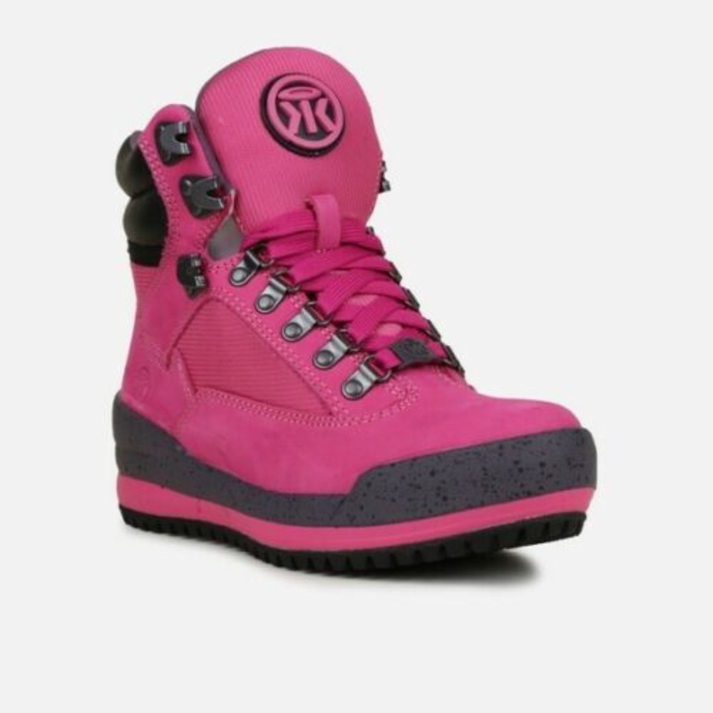 Game changer hiking boots💕 NIB💕